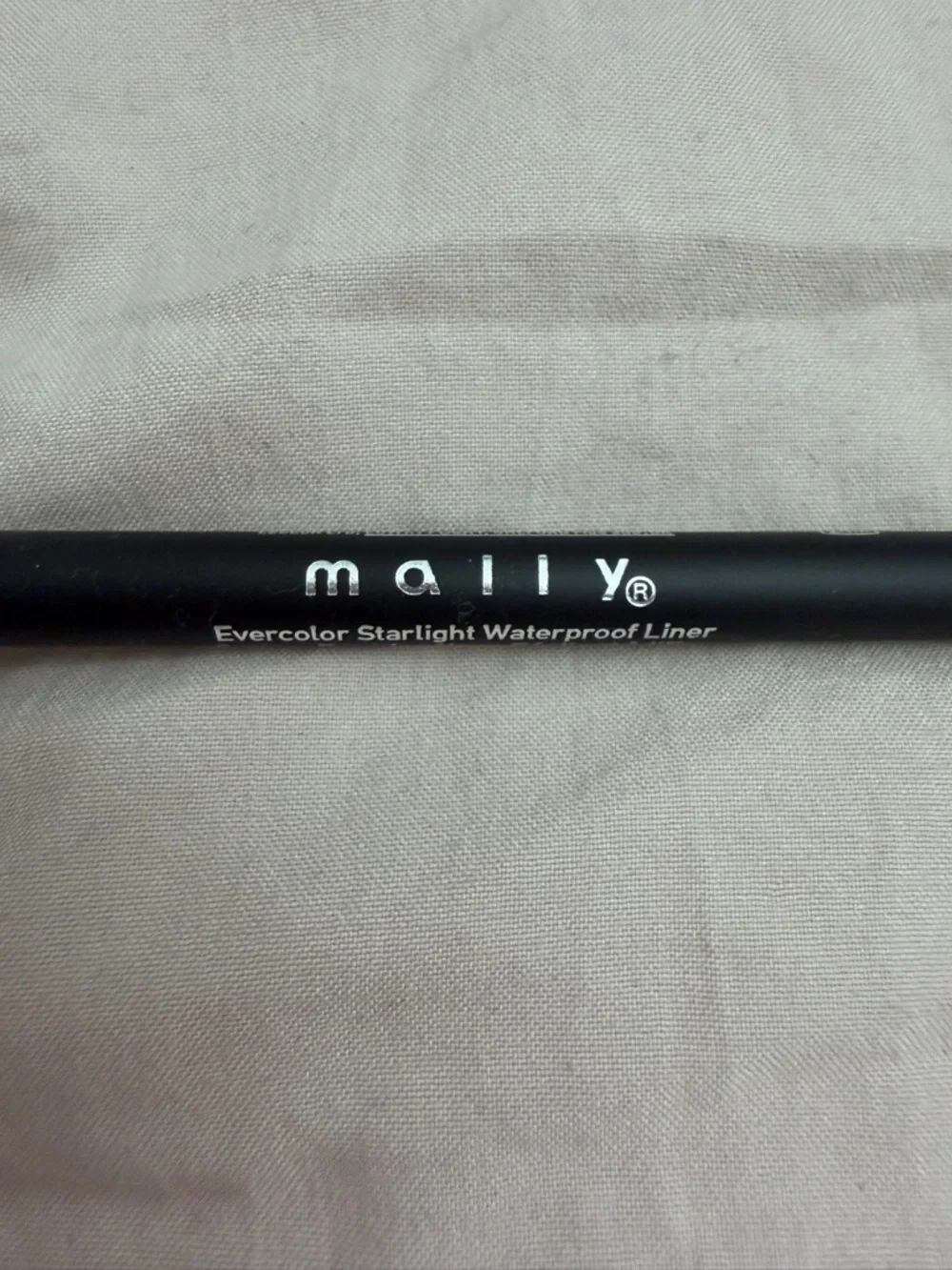 Mally Evercolor Starlight Waterproof Liner in Black midnight